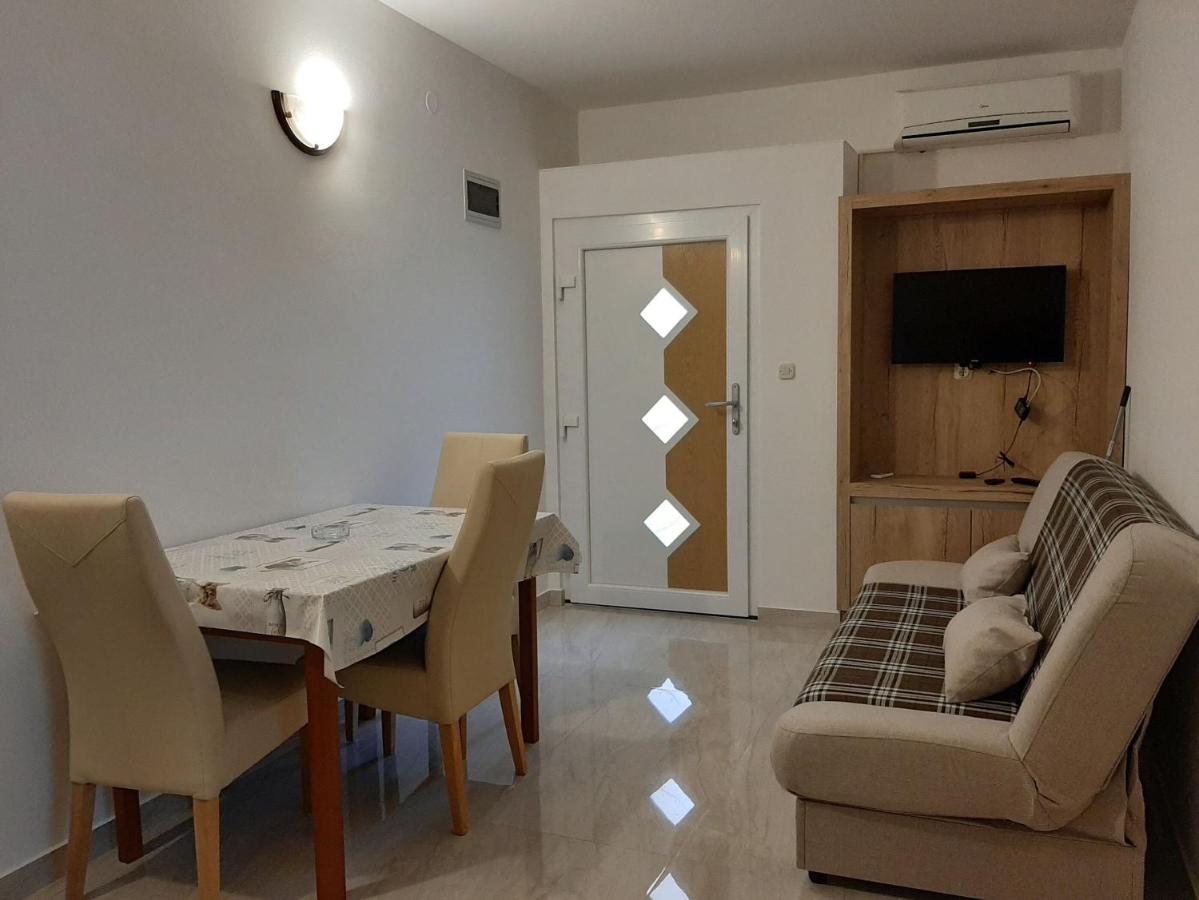 Apartments Edo Novaglia Esterno foto