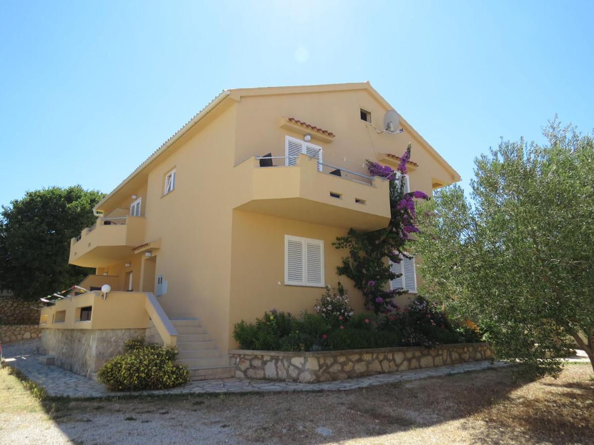 Apartments Edo Novaglia Esterno foto