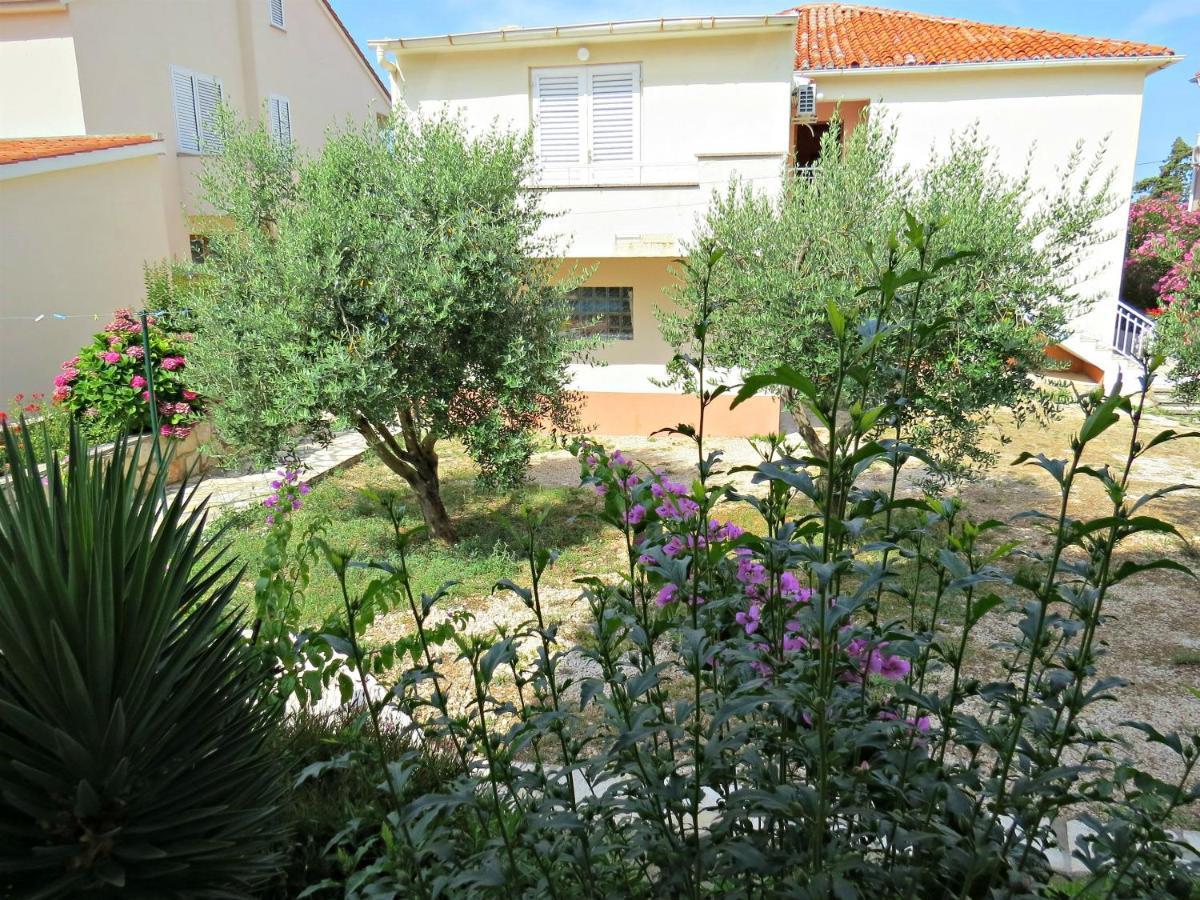 Apartments Edo Novaglia Esterno foto