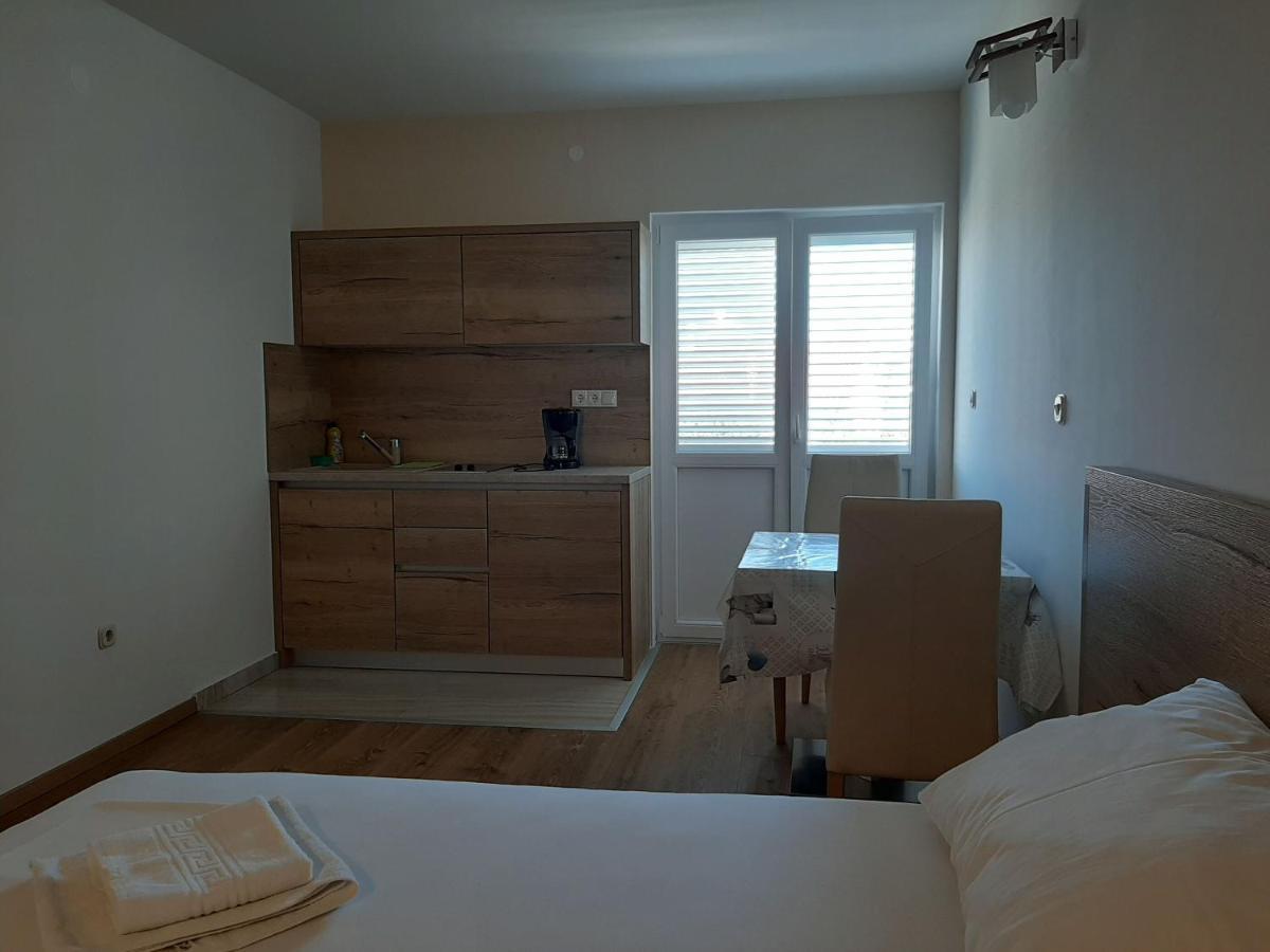 Apartments Edo Novaglia Esterno foto